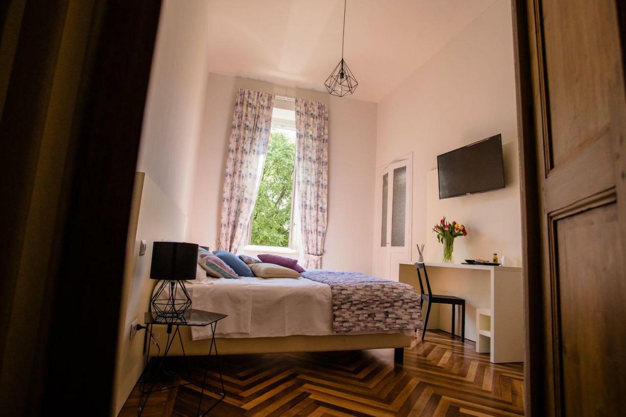 Maison Reve Centro 2*